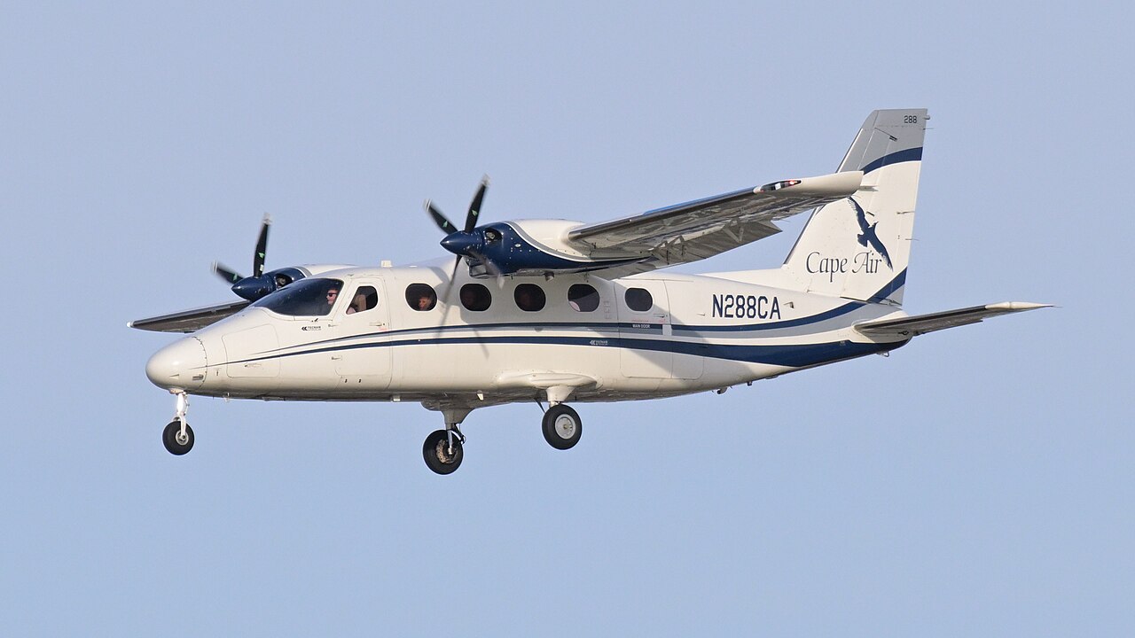 Tecnam P2012 Traveller aircraft photograph