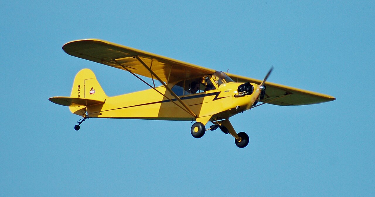 Piper J-3 Cub aircraft photograph