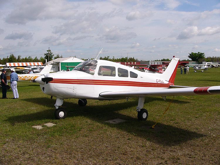 Beechcraft Sierra C24R aircraft photograph