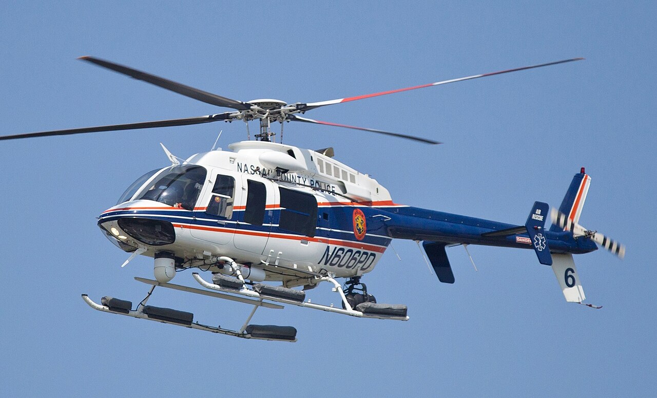Bell 407 aircraft photograph