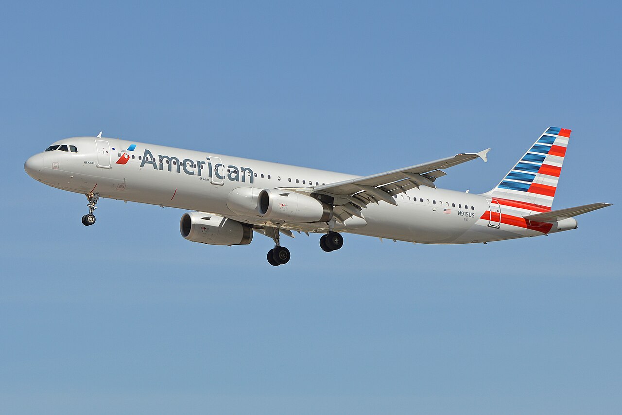 Airbus A321ceo aircraft photograph