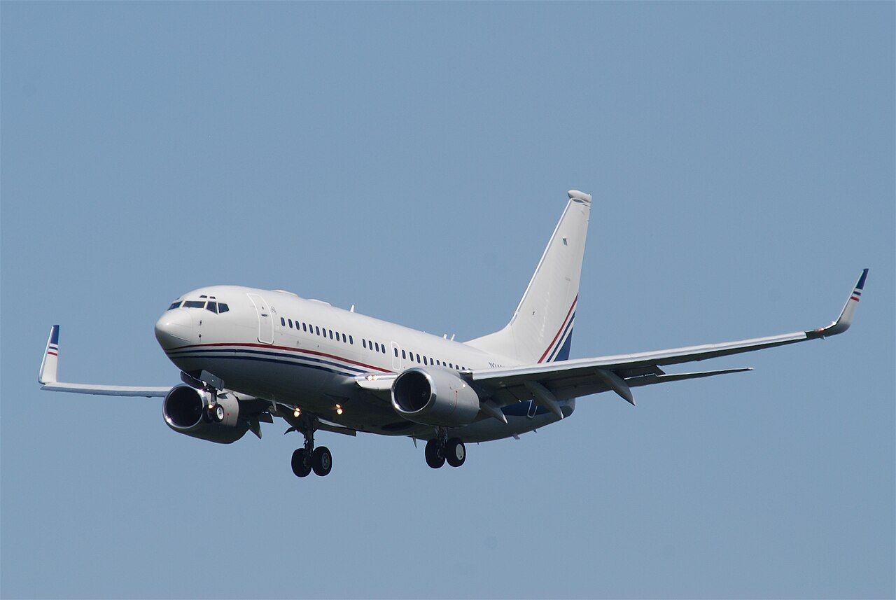 Boeing 737 BBJ aircraft photograph