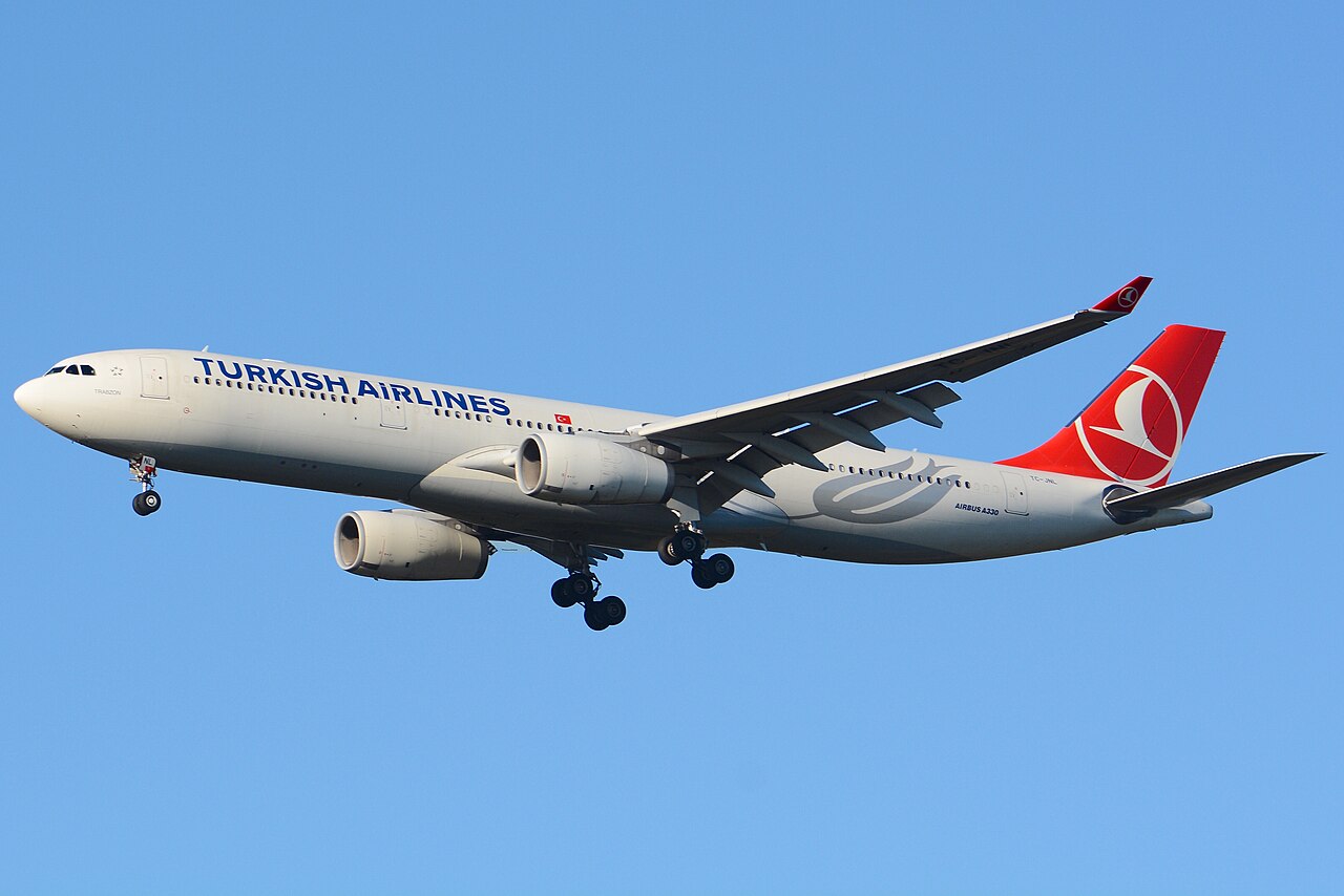 Airbus A330-300 aircraft photograph