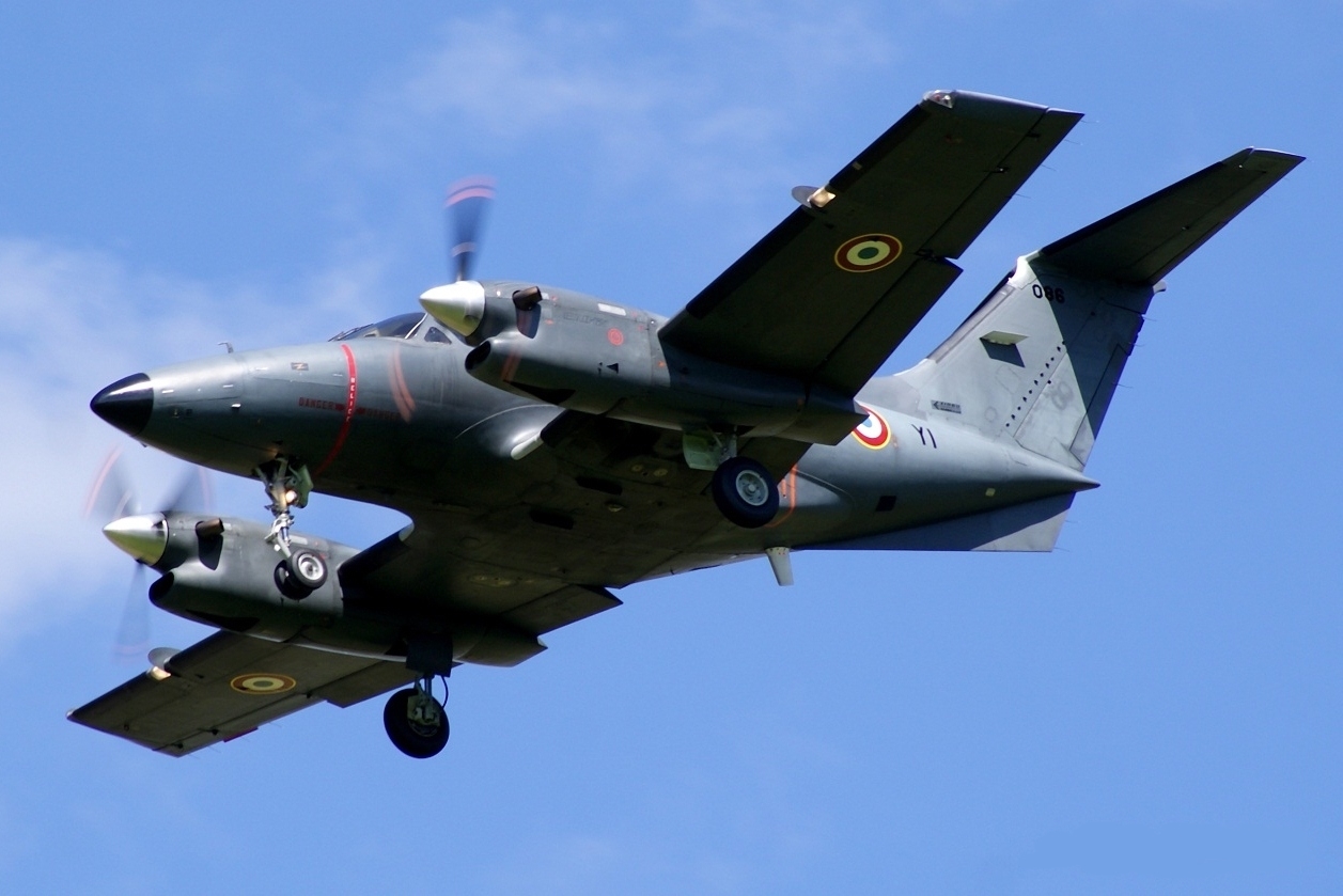 Embraer EMB121 aircraft photograph